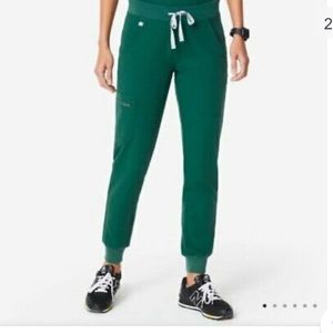 Hunter Green Small Set Scrubs - Figs